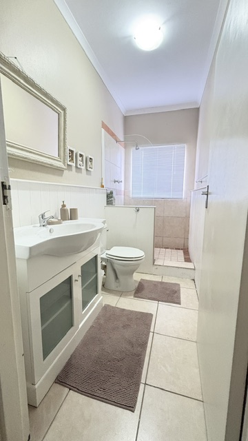3 Bedroom Property for Sale in Sandbaai Western Cape